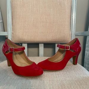 Red Giani Bernini Mary Jane Pumps